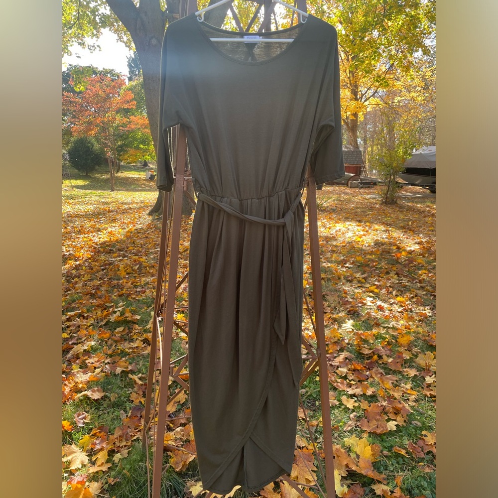 Qearal tulip Dress size M